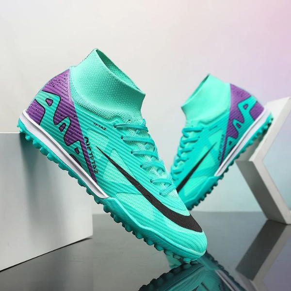 Giày Đá Bóng Cổ Cao