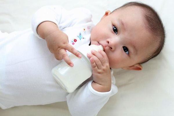 Có nên pha sữa non với sữa công thức - Nuvi Grow Height