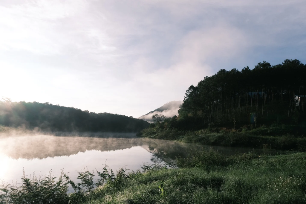 ỐNG KÍNH LÝ TƯỞNG ĐỂ ĐI DU LỊCH CHO TÍN ĐỒ FUJIFILM X