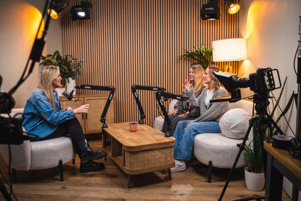 Podcasting 101: những thiết bị âm thanh cần có để bắt đầu