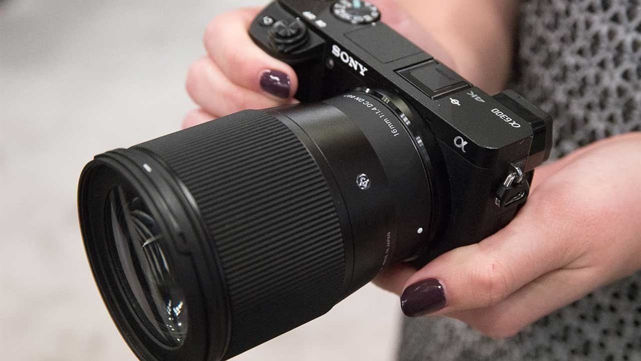 Sigma 16mm F1.4 DC DN | Contemporary