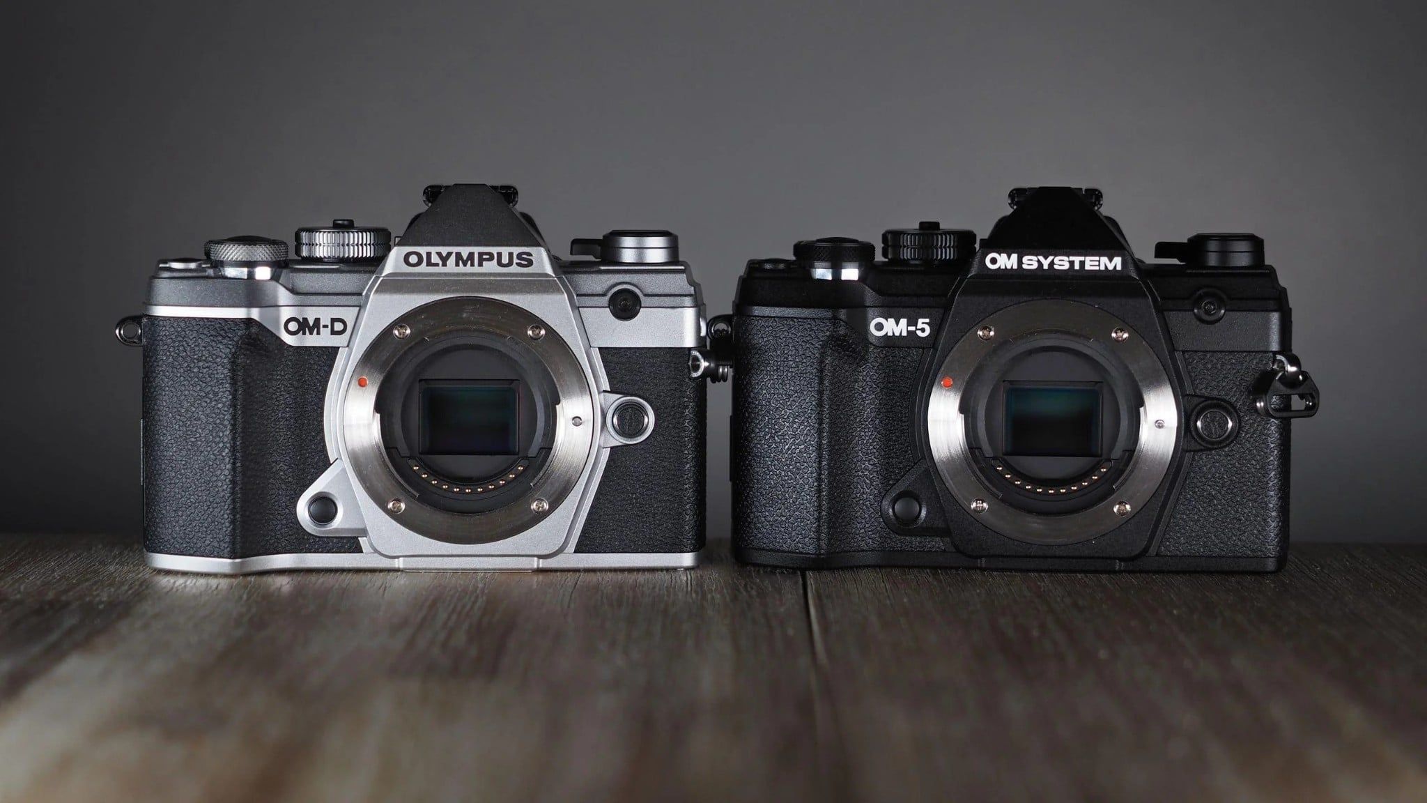 OM System với hệ cảm biến Micro Four Thirds (M43)