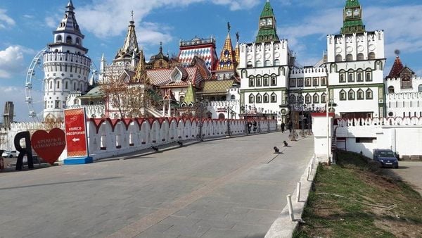 NGÀY 08: MOSCOW – VIỆT NAM (Ăn sáng, trưa, ăn tối trên máy bay)