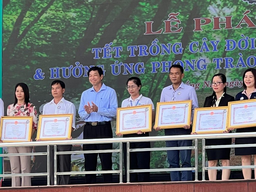 SITTO Việt Nam Đồng Hành Cùng Chương Trình “Vì Một Việt Nam Xanh” | SITTO eShop