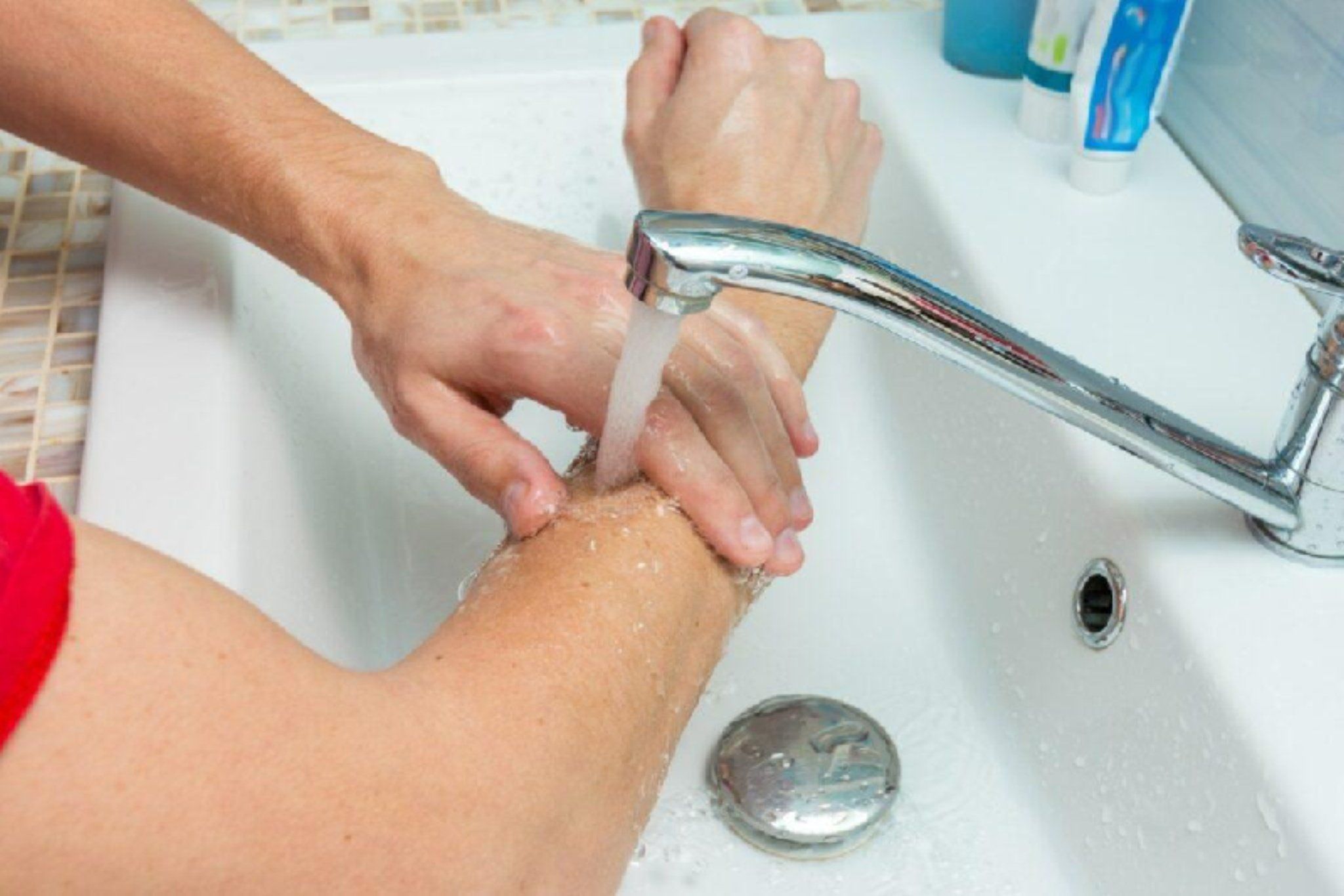 Sử dụng trong điều trị bệnh, sát khuẩn