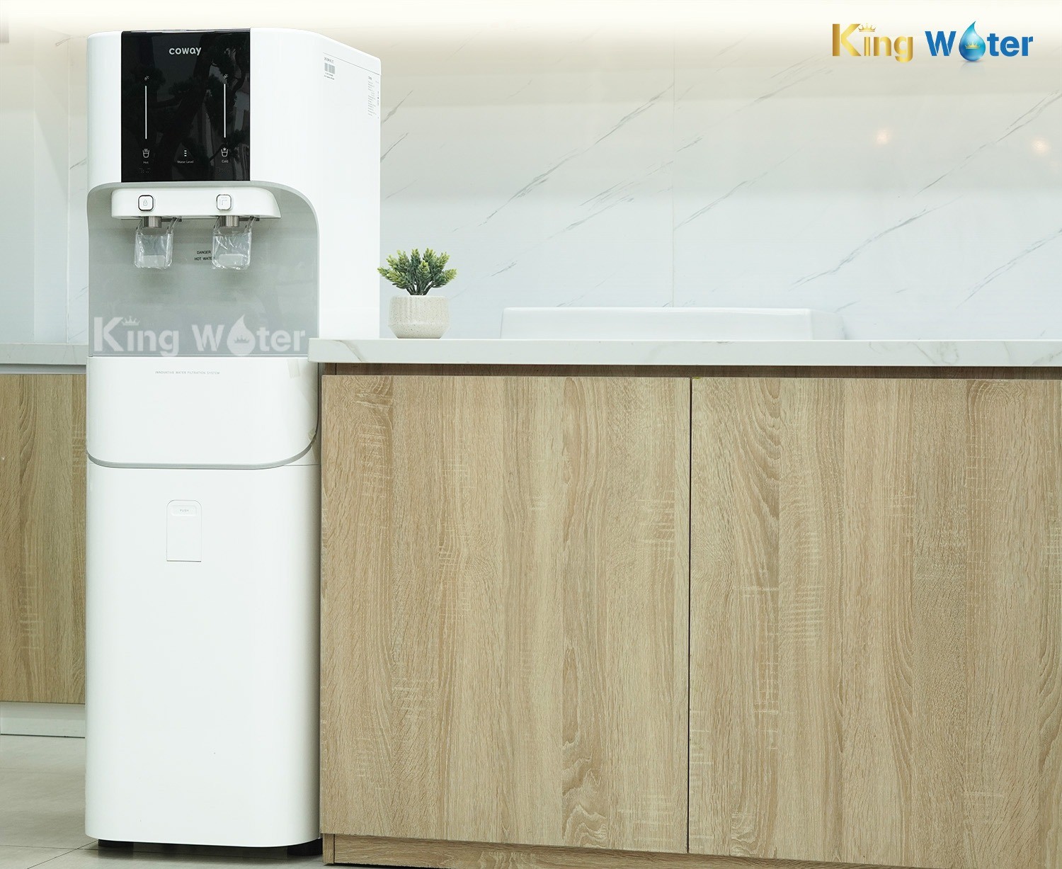 Máy lọc nước nóng lạnh Coway