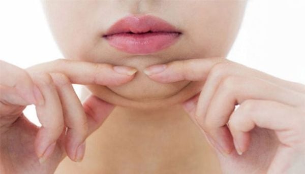 HÚT MỠ NỌNG CẰM