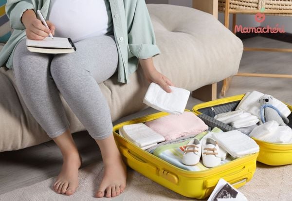 Một số giấy tờ cần thiết cần lưu ý mang theo đi sinh