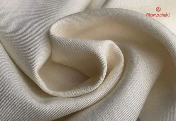 Lyocell là loại sợi vải từ cellulose tự nhiên có trong gỗ cây như bạch đàn, tre hoặc sồi
