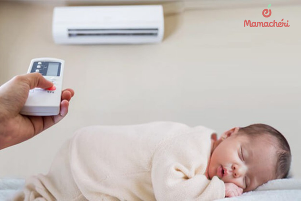 Da bé có thể bị khô nếu nằm máy lạnh quá lâu