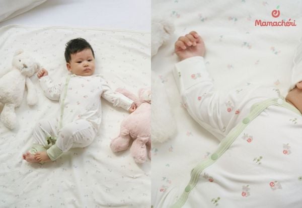 Chất liệu vải tự nhiên và thiết kế đơn giản là bí quyết để bé yêu luôn thoải mái.