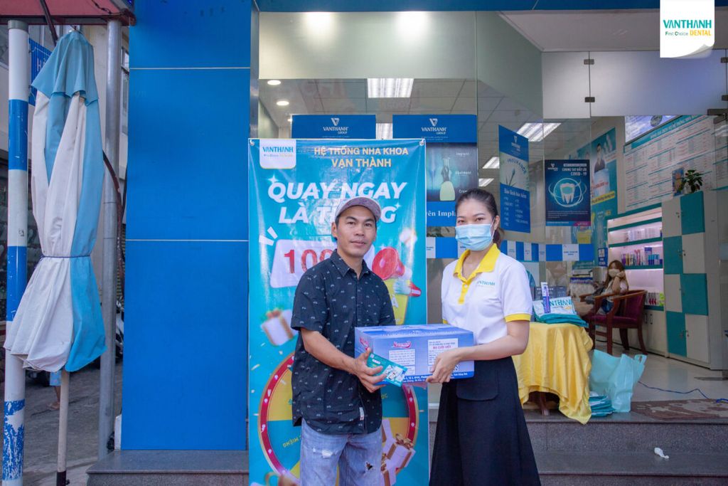 Lan tỏa lời mời nhận triệu quà tặng