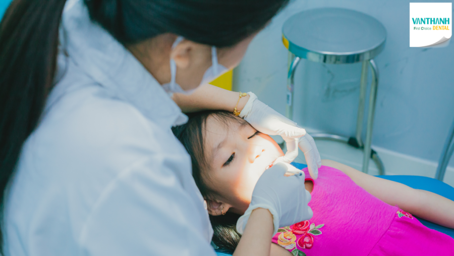 TRẺ SÂU RĂNG DO BÚ BÌNH - NGUYÊN NHÂN TỪ ĐÂU?