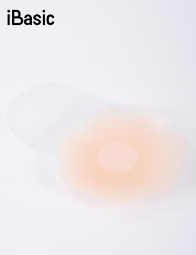 Miếng dán vú silicone và vải: Loại nào tốt hơn?