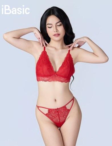 Quần lót dây sườn nữ có gì hot? Xu hướng nội y mới cho nàng