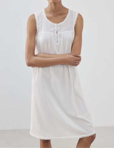 Cotton nightdress có nóng không? 5 sự thật cần biết