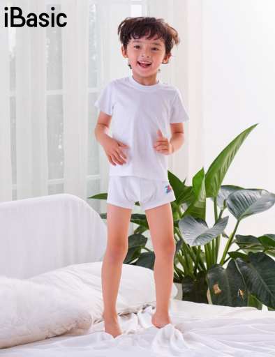 Hướng dẫn mẹ chọn đúng quần lót bé trai cho từng độ tuổi