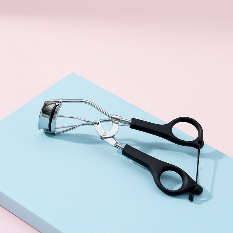 thegioiskinfood.com - Bấm Mi TOOLA Eyelash Curler