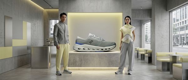 Giày Chạy Bộ On Cloudrunner 3: Chuẩn Mực Thể Thao Đô Thị Mới