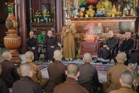 Tăng Ni sinh Học viện Phật giáo Việt Nam tại Huế học tập thực tế tại Tổ đình Quốc Ân