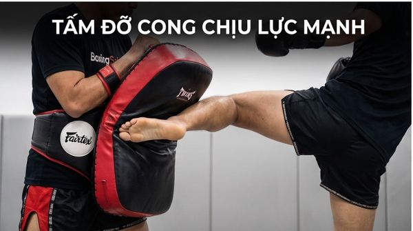 dich-da-kick-pads-co-lon-cho-co-low-kick-huy-diet