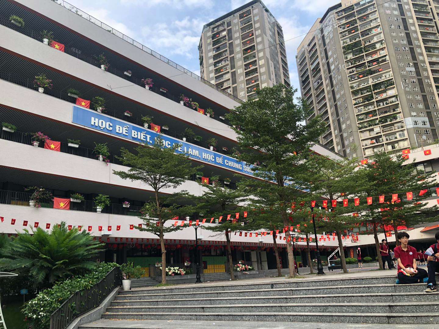 Lắp đặt âm thanh trường học, lớp học: Trường THCS Trần Duy Hưng