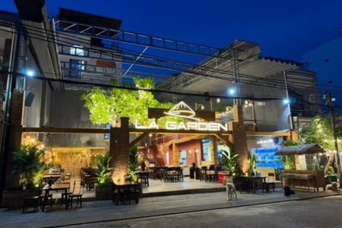 Dự án lắp đặt dàn âm thanh cao cấp cho không gian mở nhà hàng LÁ Garden,  66 - 68 Đường số 07, Phường Tân Hưng, TP. HCM