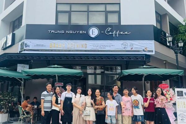 Hoàn thiện hệ thống âm thanh cho Trung Nguyên E-Coffee Vinhomes Ocean Park 3