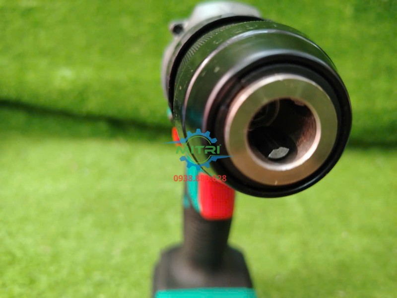 Bộ máy khoan pin DCA ADJZ2060ADM đầy đủ phụ kiện