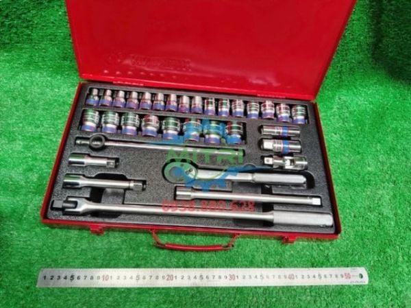 Bộ tuýp 1/2 33 chi tiết hệ mét Kingtony 4534MR mở hộp đầy đủ