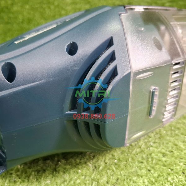 Bosch GAS 18v-1 trên bàn làm việc