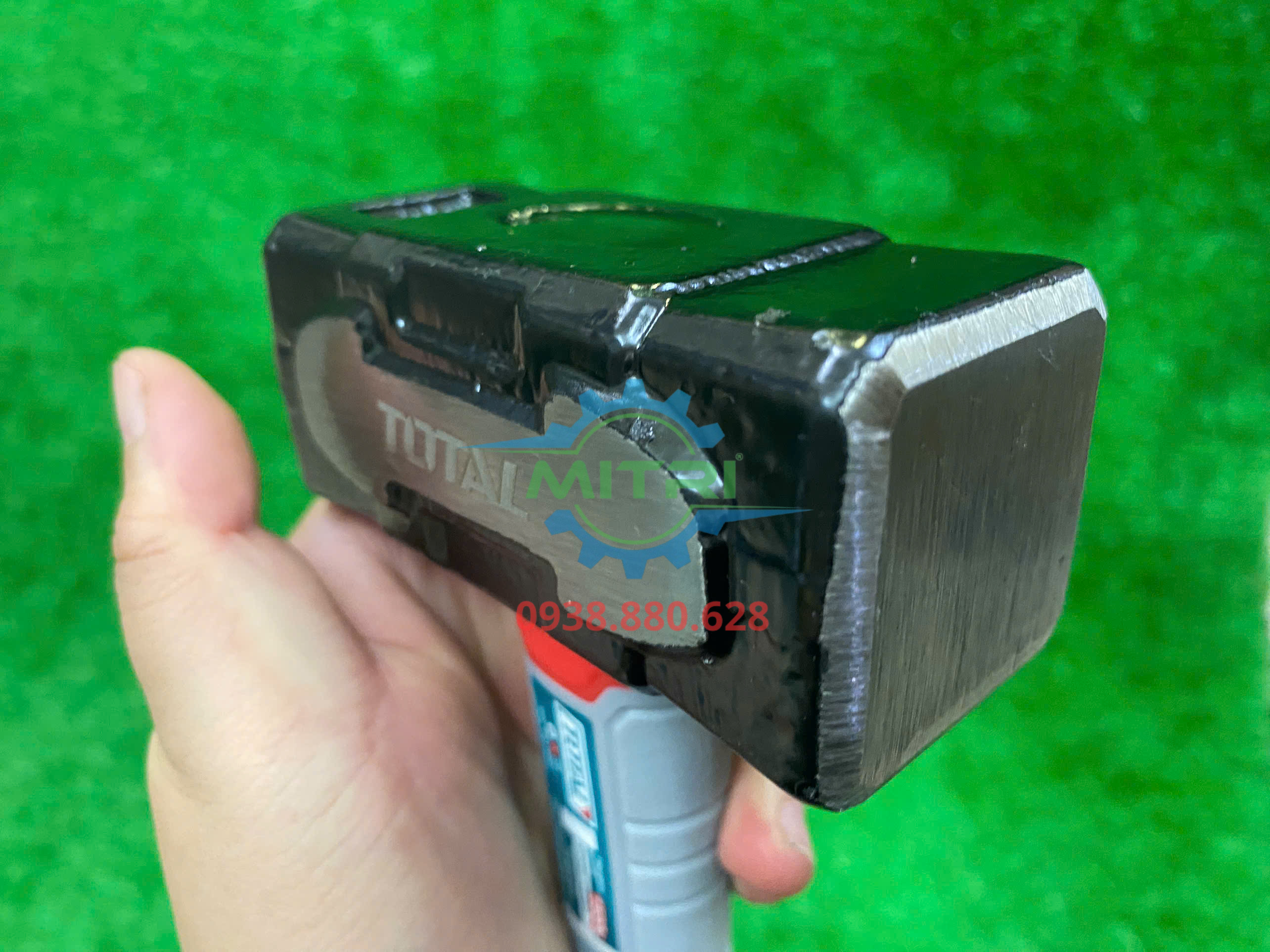 Búa tạ 1500g Total THSTH61500 chính hãng