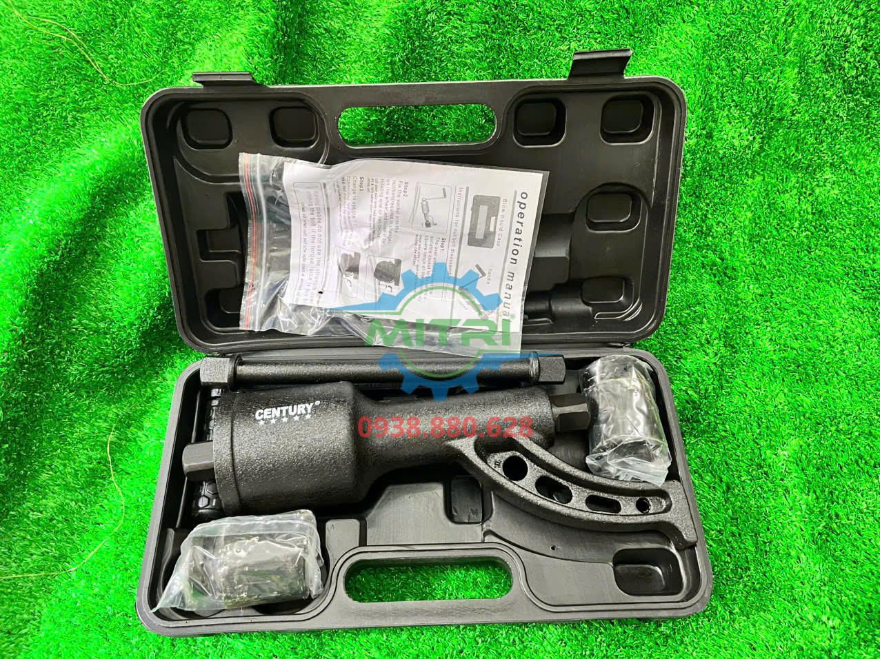 Hướng dẫn tháo ốc bánh xe tải bằng bộ nhân lực Century