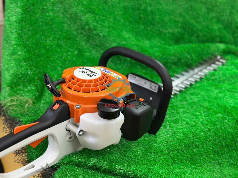 Cận cảnh máy tỉa hàng rào STIHL HS45
