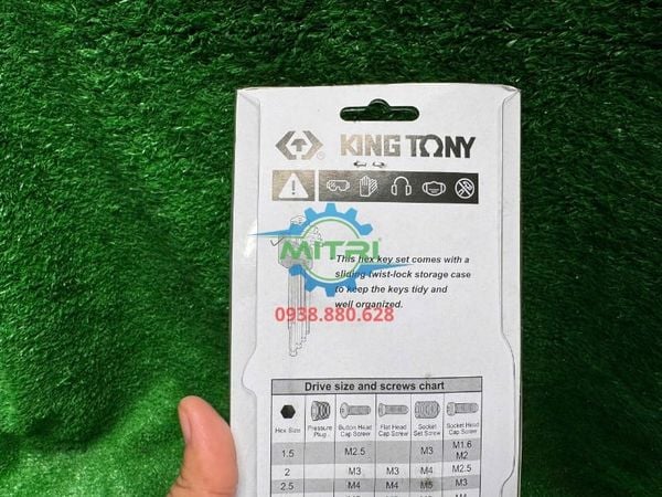 Thiết kế vỉ nhựa cài tiện lợi và vạch khắc kích thước mm trên Kingtony 20109MR