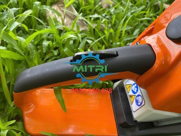 Máy cưa xích STIHL MS 250 chạy xăng 2 thì lam 18 inch