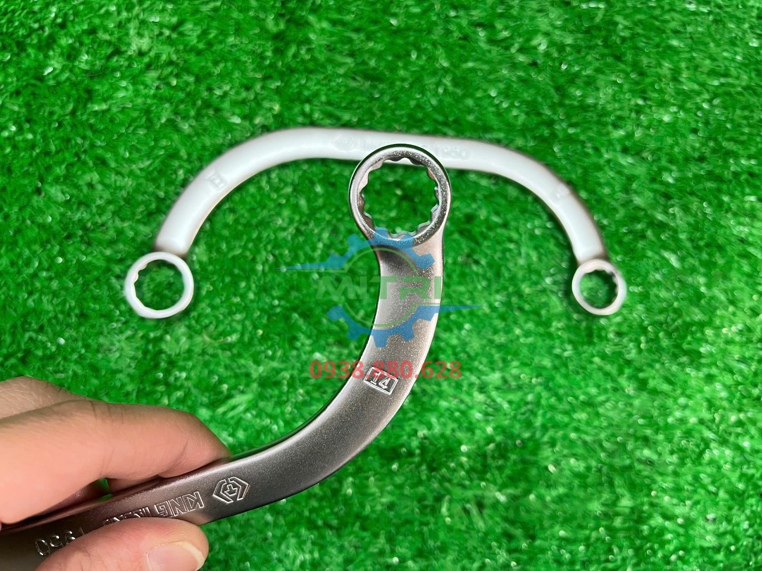 Cờ lê chữ C Kingtony 19501417 thép Chrome Vanadium