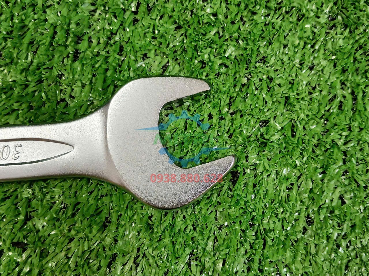 Cờ lê hai đầu 30mm Kingtony 1060-30 gồm đầu vòng và đầu miệng