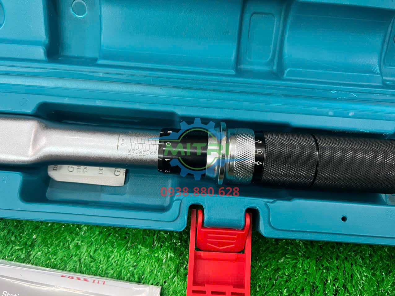 Cờ lê lực tự động 40-200Nm Total THPTW200N2