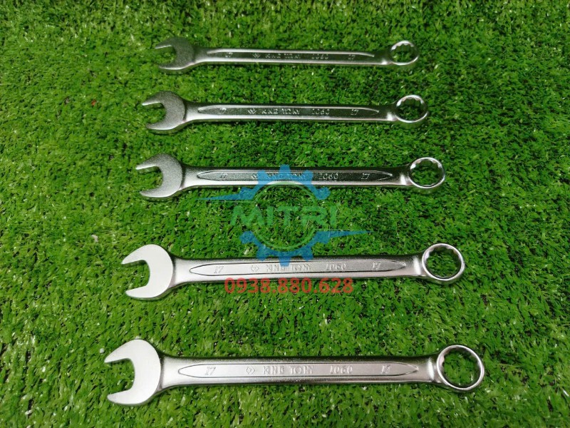 Cờ lê vòng miệng Kingtony 1060-17 17mm