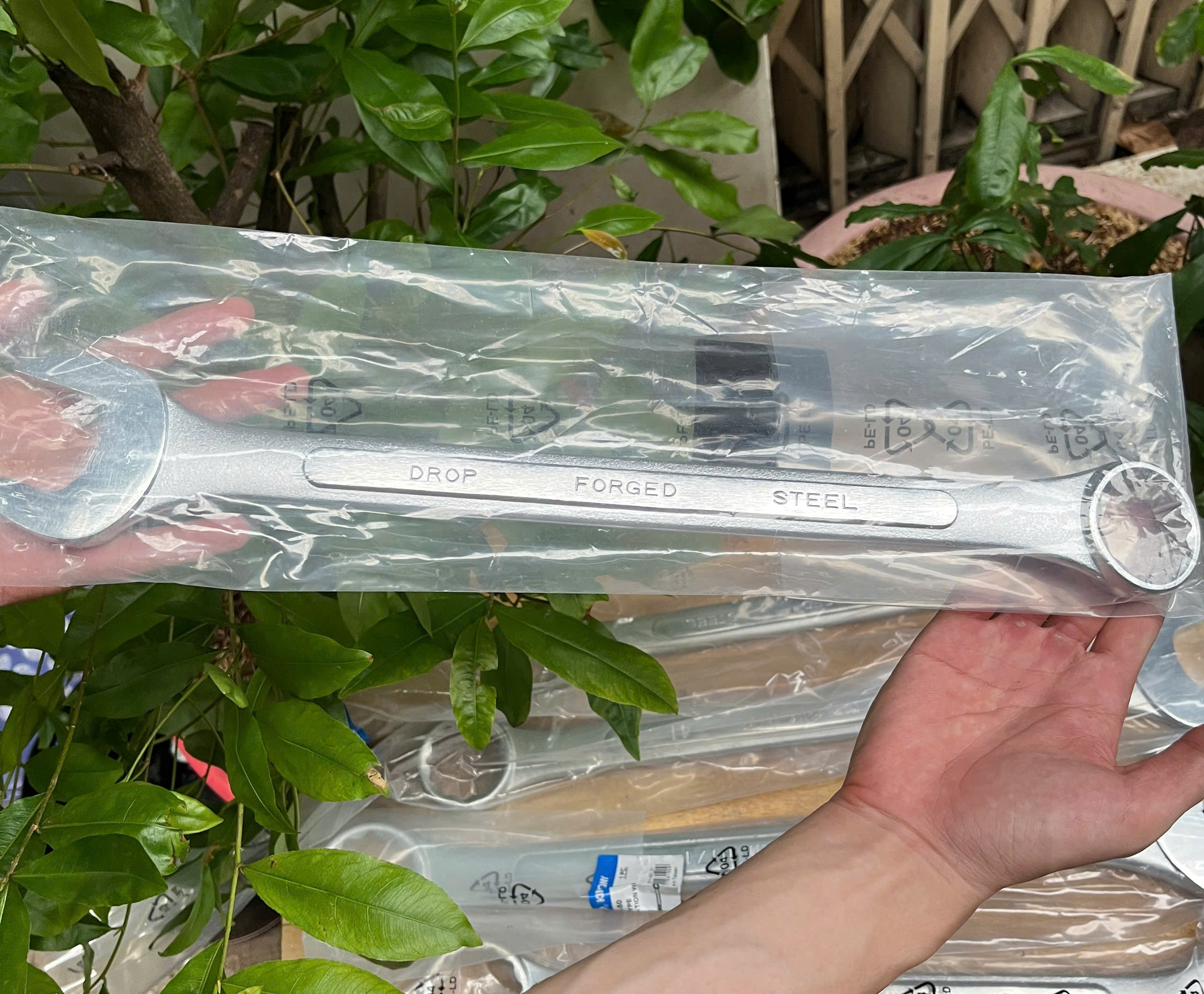 Hãng cờ lê vòng Kingstony 1071-34 (34mm)