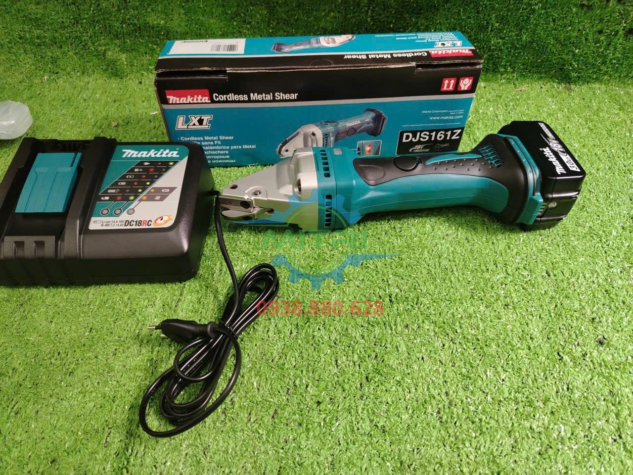 Combo Makita DJS161Z 18V hai pin 3Ah một sạc cần xác nhận theo báo giá thực tế