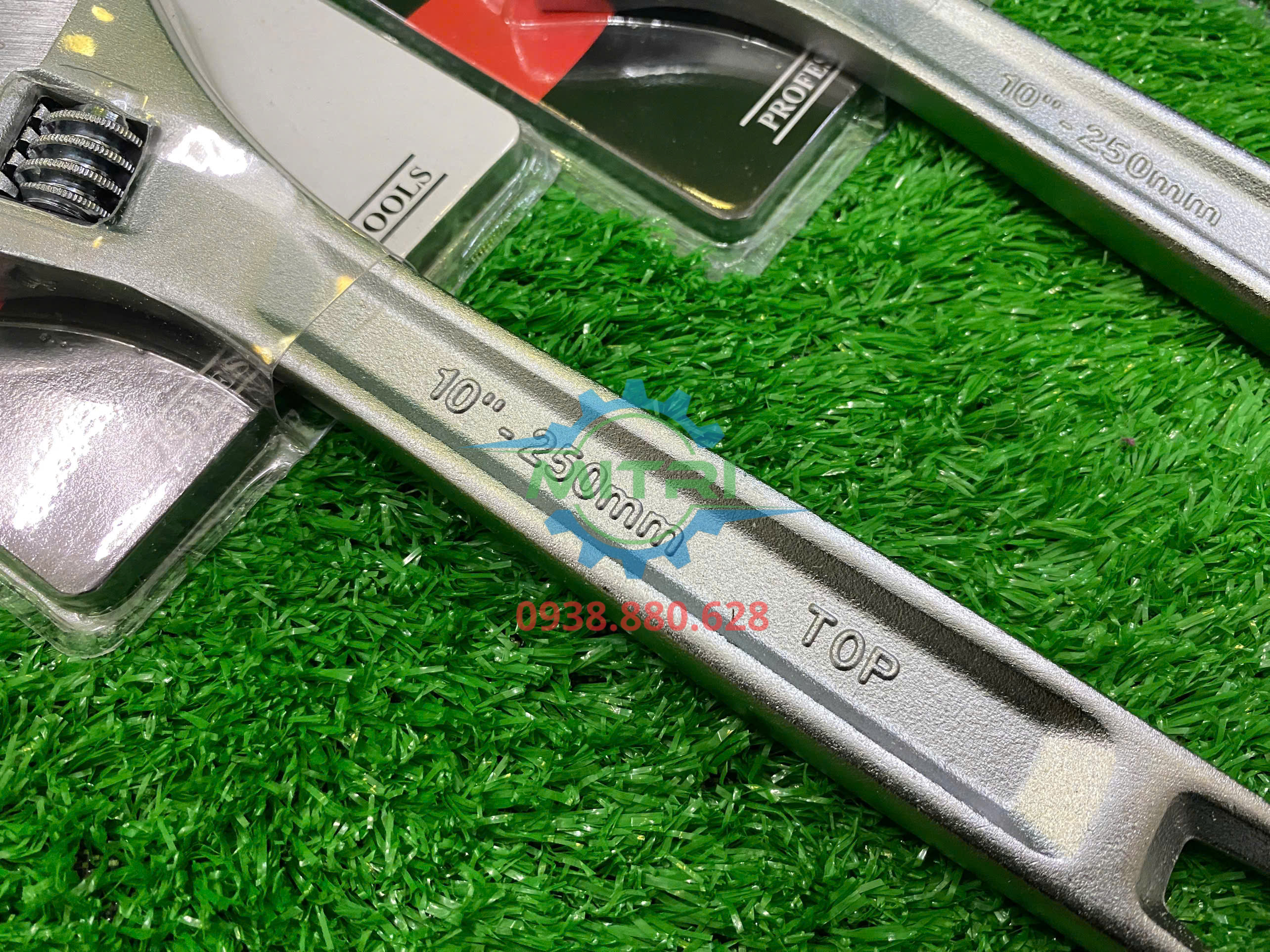 Con lăn điều chỉnh mỏ lết TOP