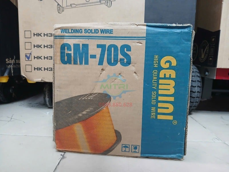 Mặt trước thùng carton dây hàn Gemini GM-70S 0.8mm cuộn 15kg