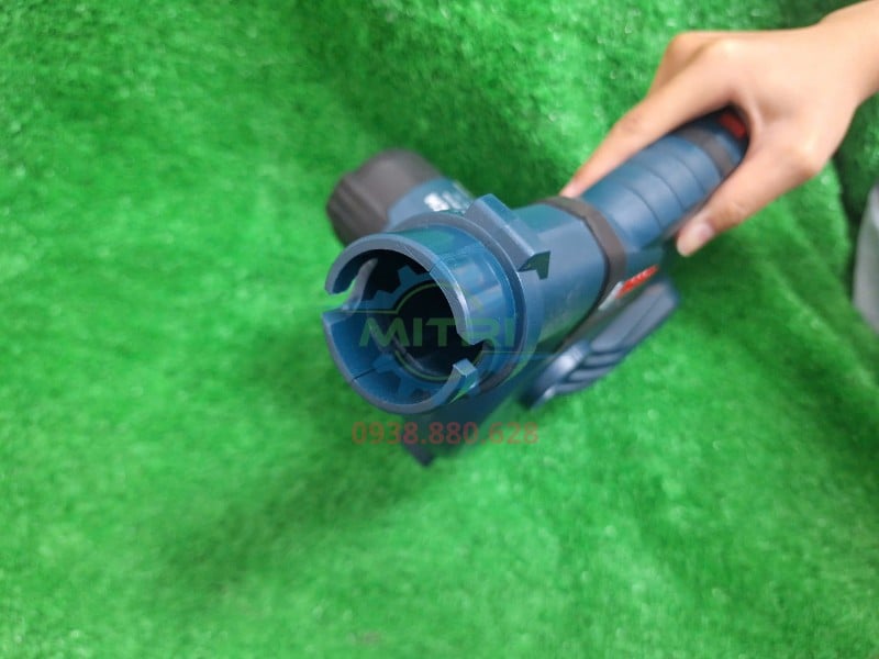 Đầu gắn ống thổi Bosch GBL 18V-120