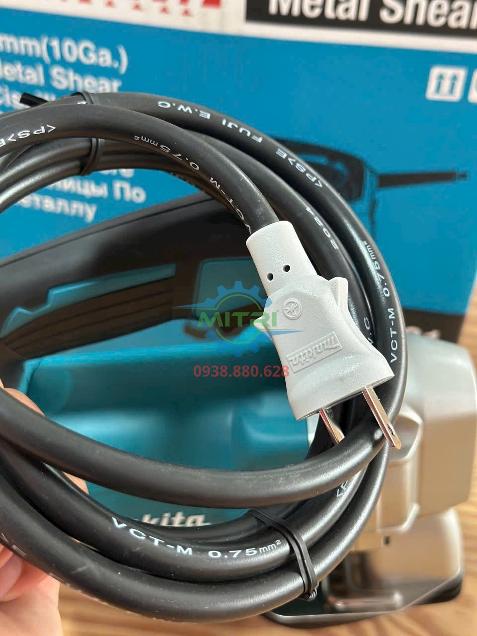 Dây nguồn và phích cắm máy cắt tôn Makita JS3201 3.2mm 710W