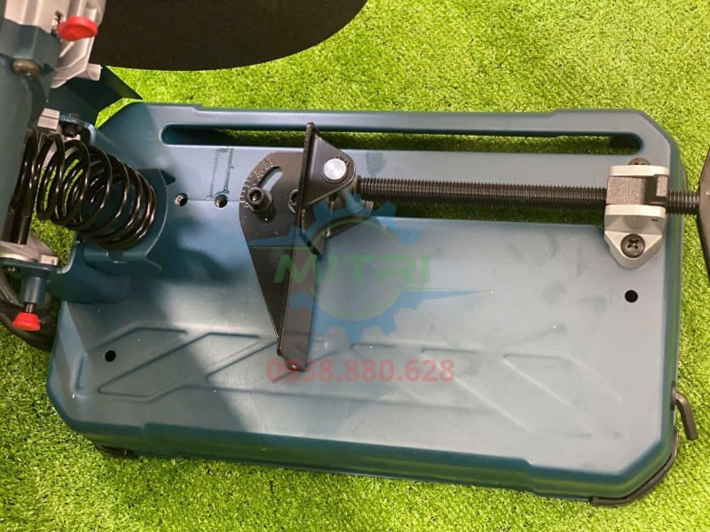 Đế máy cắt sắt Bosch GCO 14-24 chắc chắn