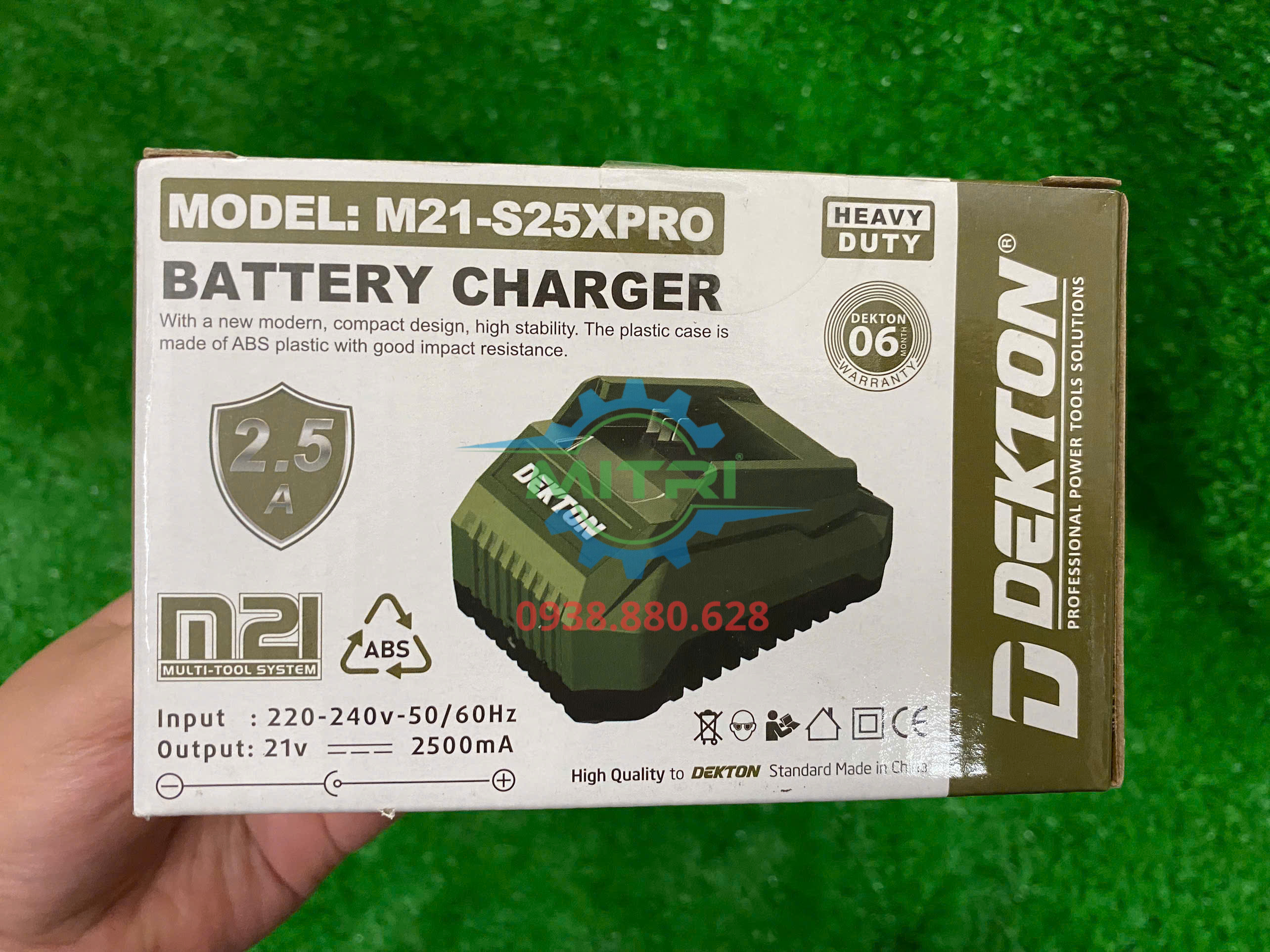 Đế sạc pin 21V 2.5A Dekton M21-S25XPRO chính hãng