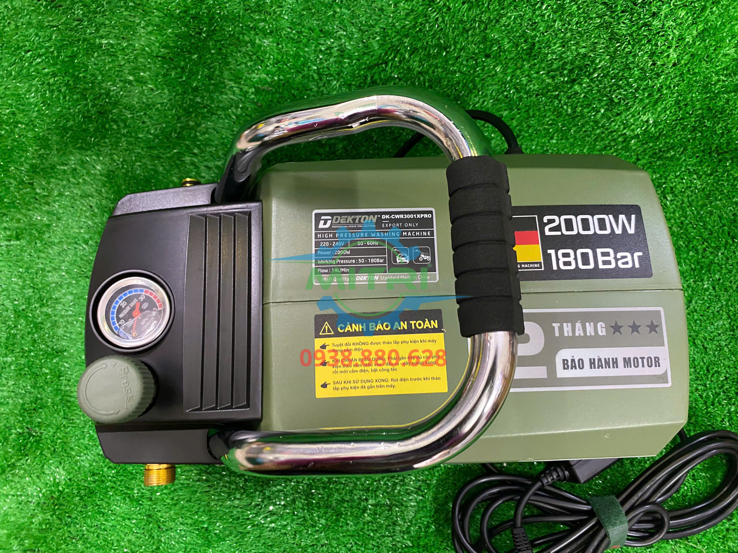 Dekton DK-CWR3001XPRO máy rửa xe gia đình 2000W