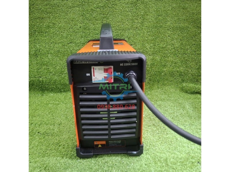 Quy trình đóng gói máy hàn Jasic ARC 250D chuẩn bị giao tận tay khách hàng Đóng gói máy hàn Jasic ARC 250D giao khách